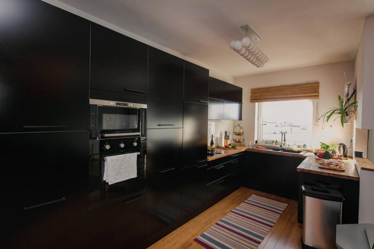 Dwupoziomowy, Rodzinny Apartament. Ochrona, Garaz. Varšava Exteriér fotografie